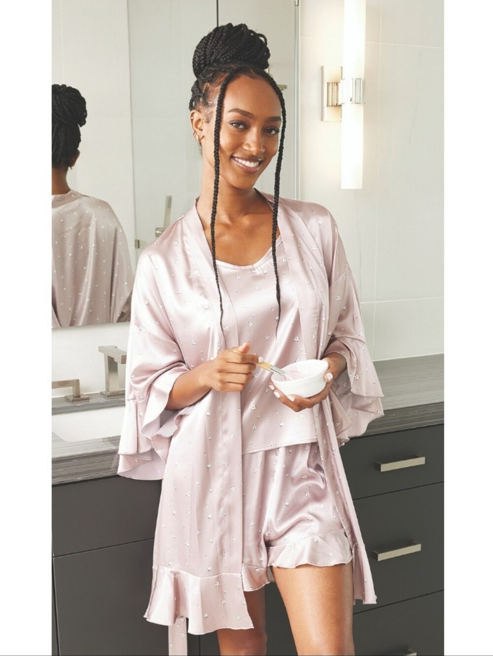 Bella Sleep + Spa Robe - Picture 2 of 8